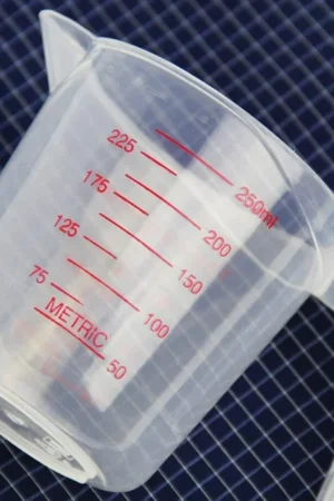 Clear Plastic Liquid Measuring